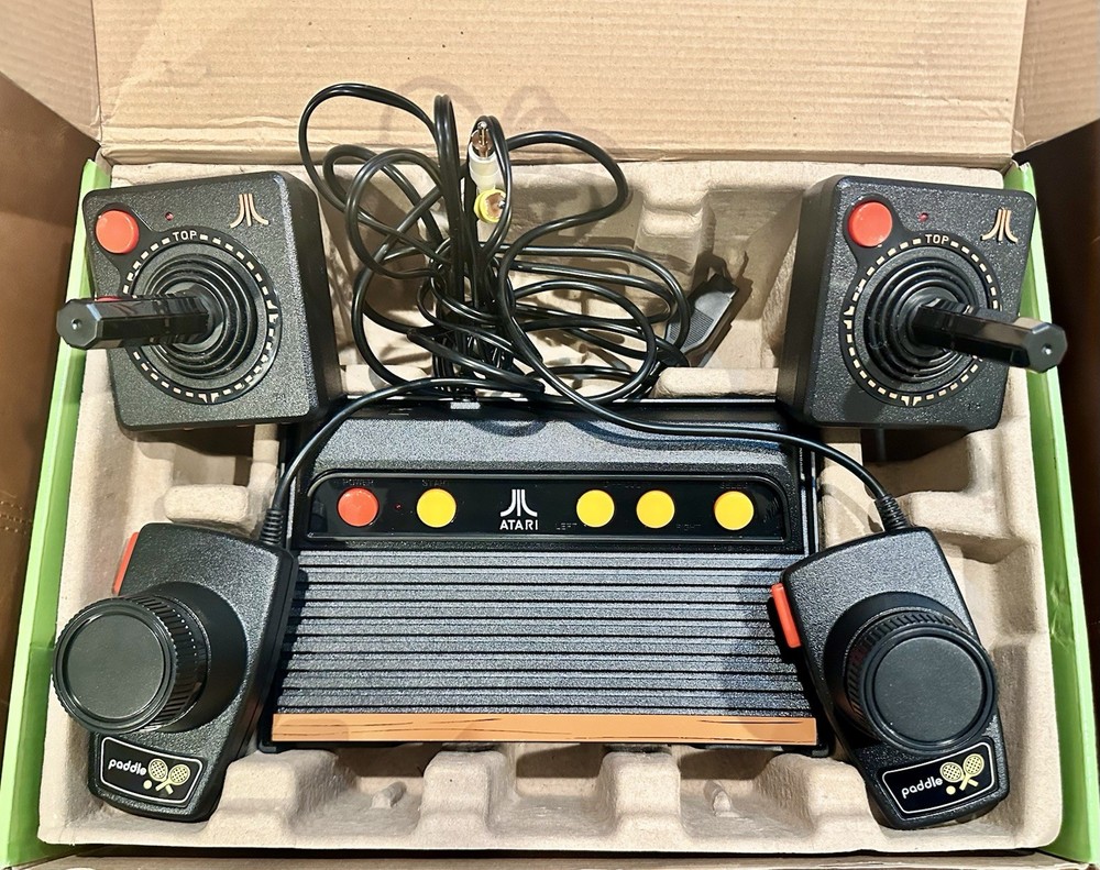 Atari Flashback 7 Classic Game Console Deluxe 101 Games EUC no manual