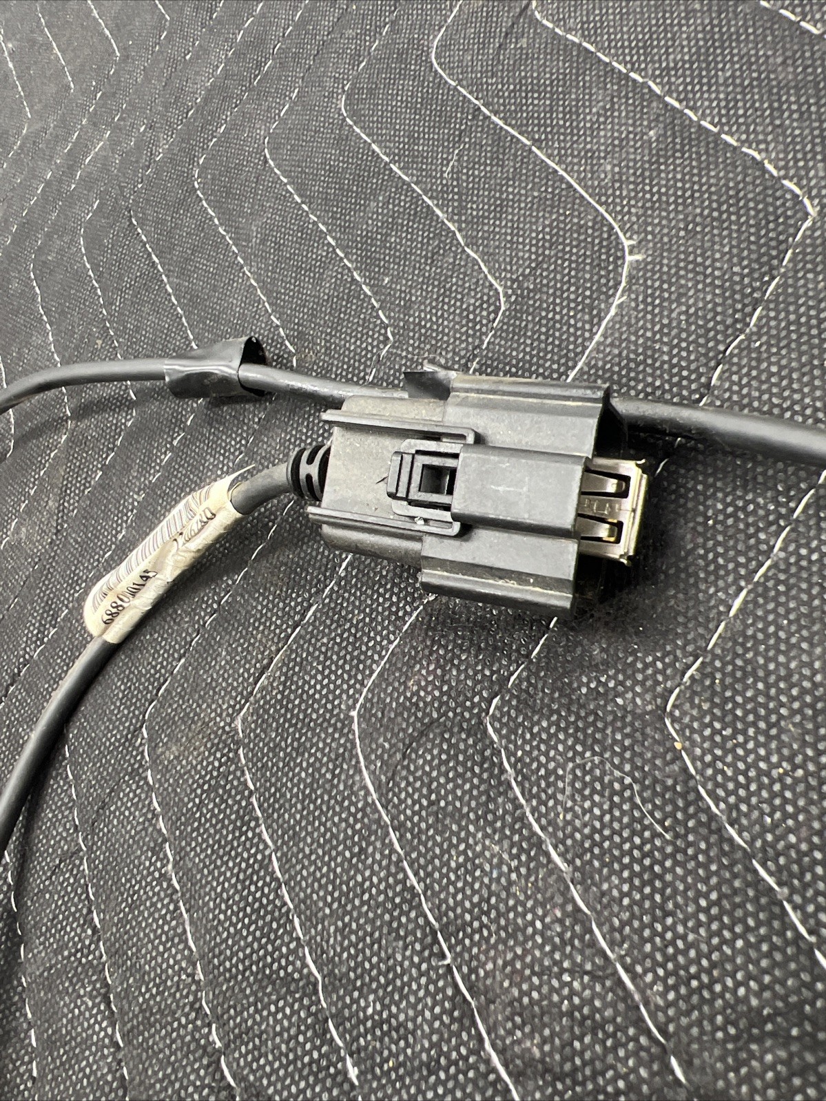 11-16 Ford F250 F350 Sync Usb Cable Audio Connector OEM 9C3T-14D202-Ad