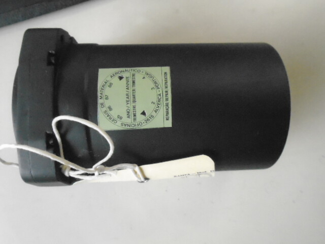 1 EA 1989 FOREIGN SERV. BENDIX PITOT STATIC AIRSPEED INDICATOR P/N: 1214BX-8-05