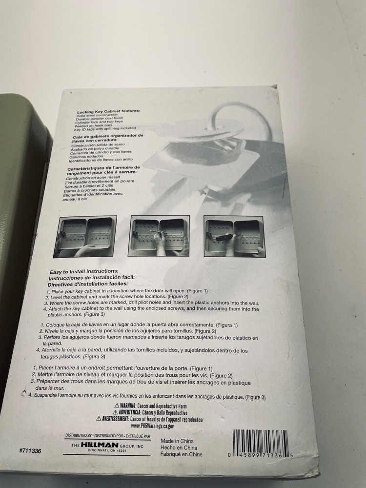 Locking key cabinet holds 48 keys