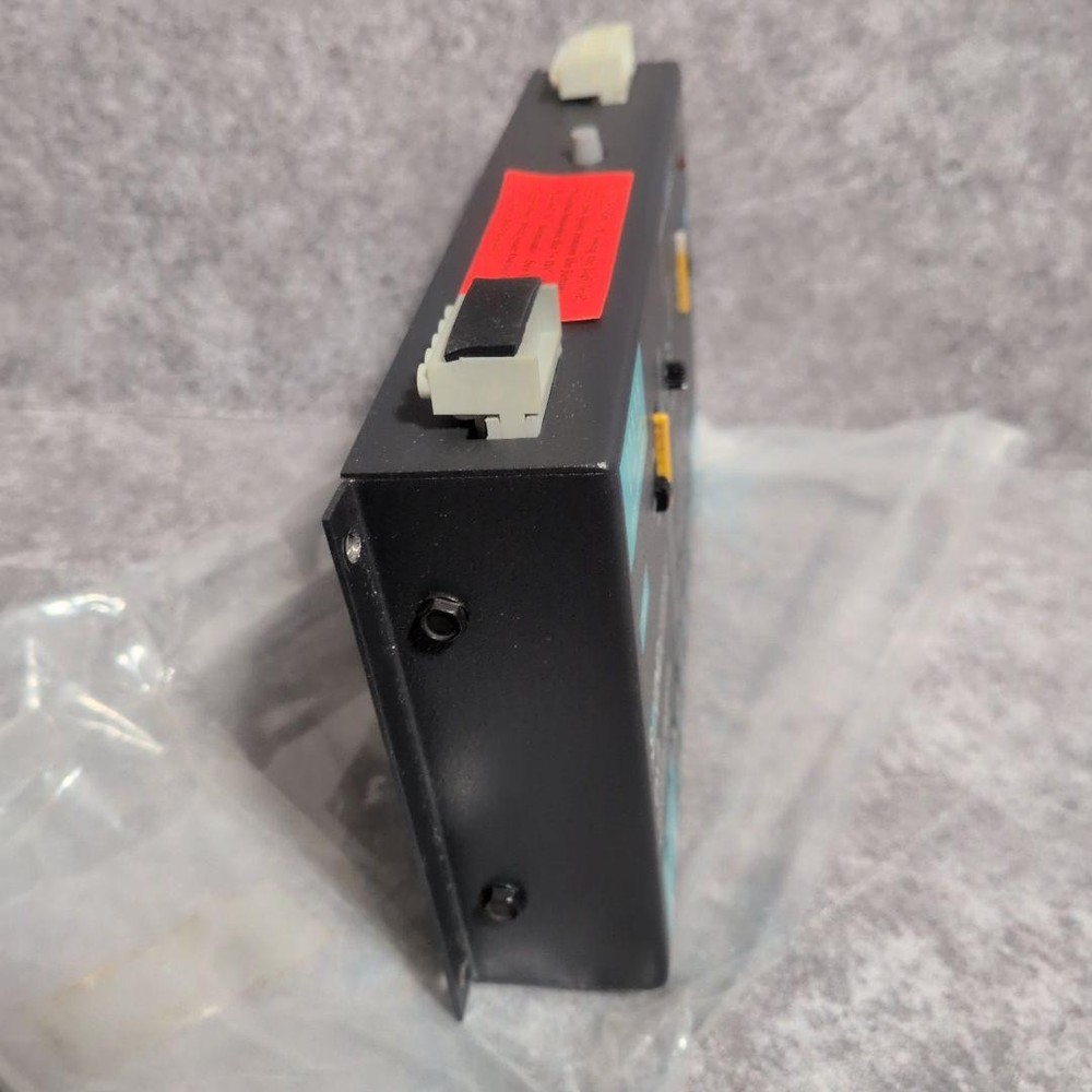 SOUND STREAM DX7 ELECTRONIC CROSSOVER 853512