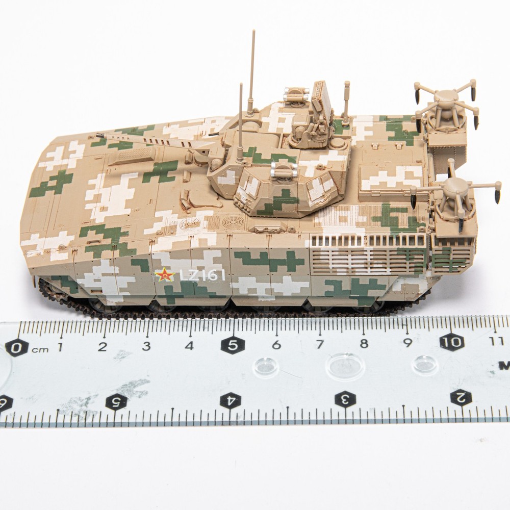 1/72 1/72 Type 100 Support Tank Model