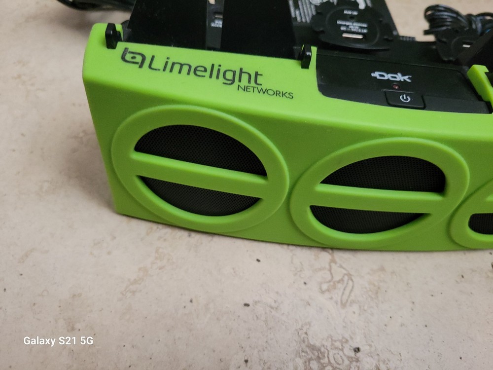 DOK CR22 Universal Multi Charging Speakers