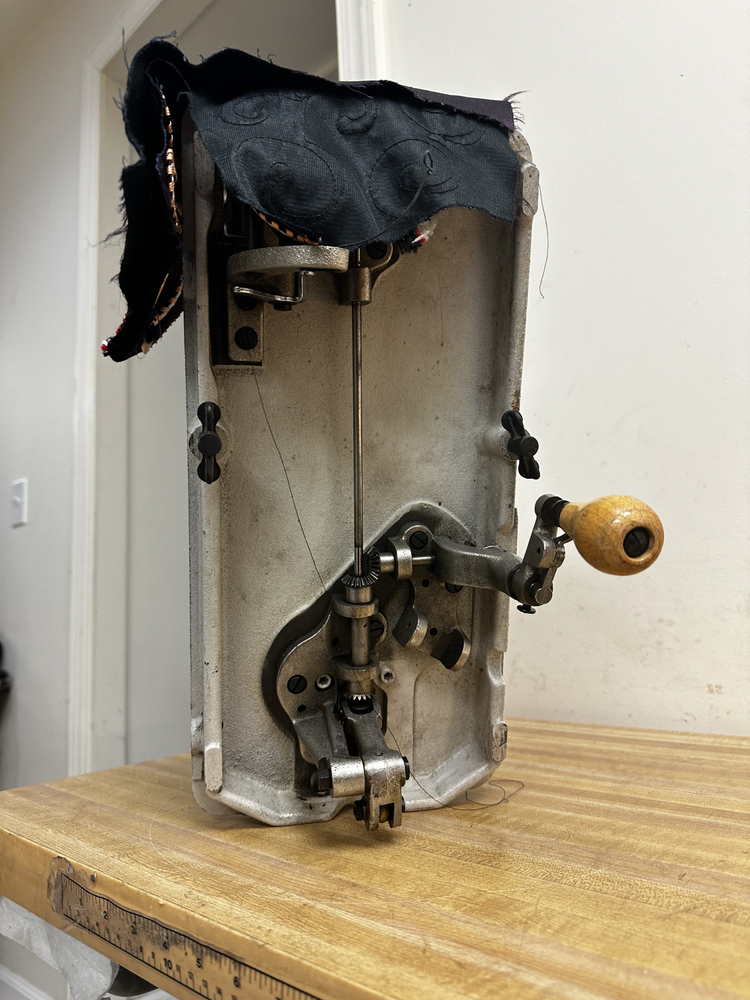 Taking Embroidery Machine model LG