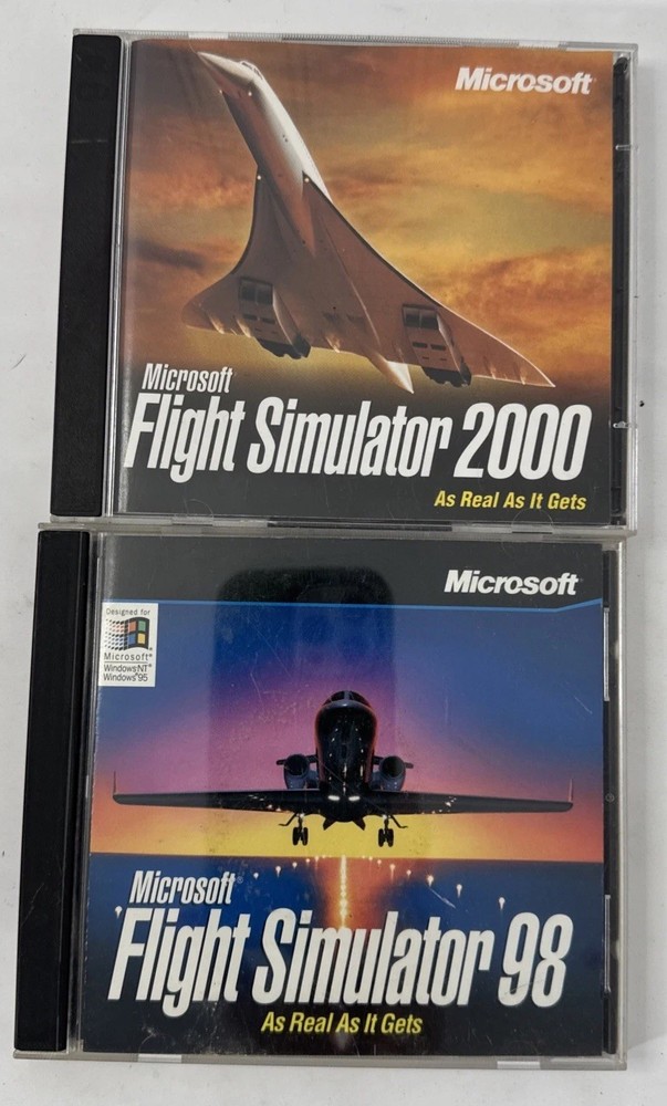 2 Vintage Microsoft Flight Simulator 2000 & 98 Software on CD ROM (7)