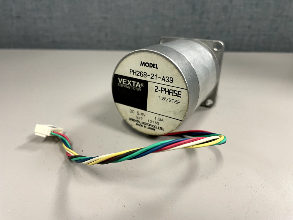 VEXTA MODEL PH268-21-A39 2-Phase 1.8" STEP - Used