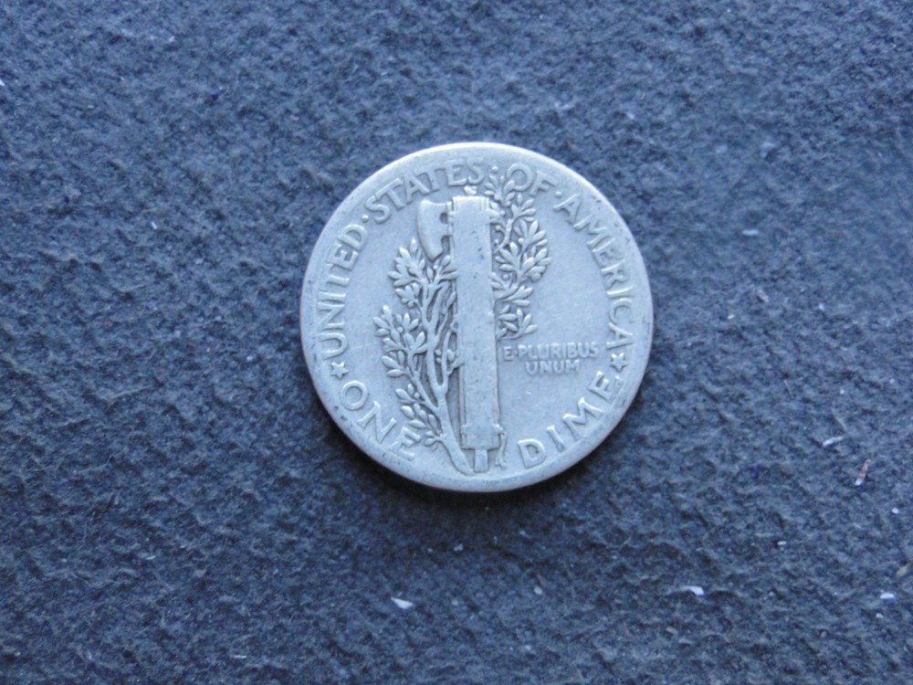 1937 Mercury Dime 26-1283
