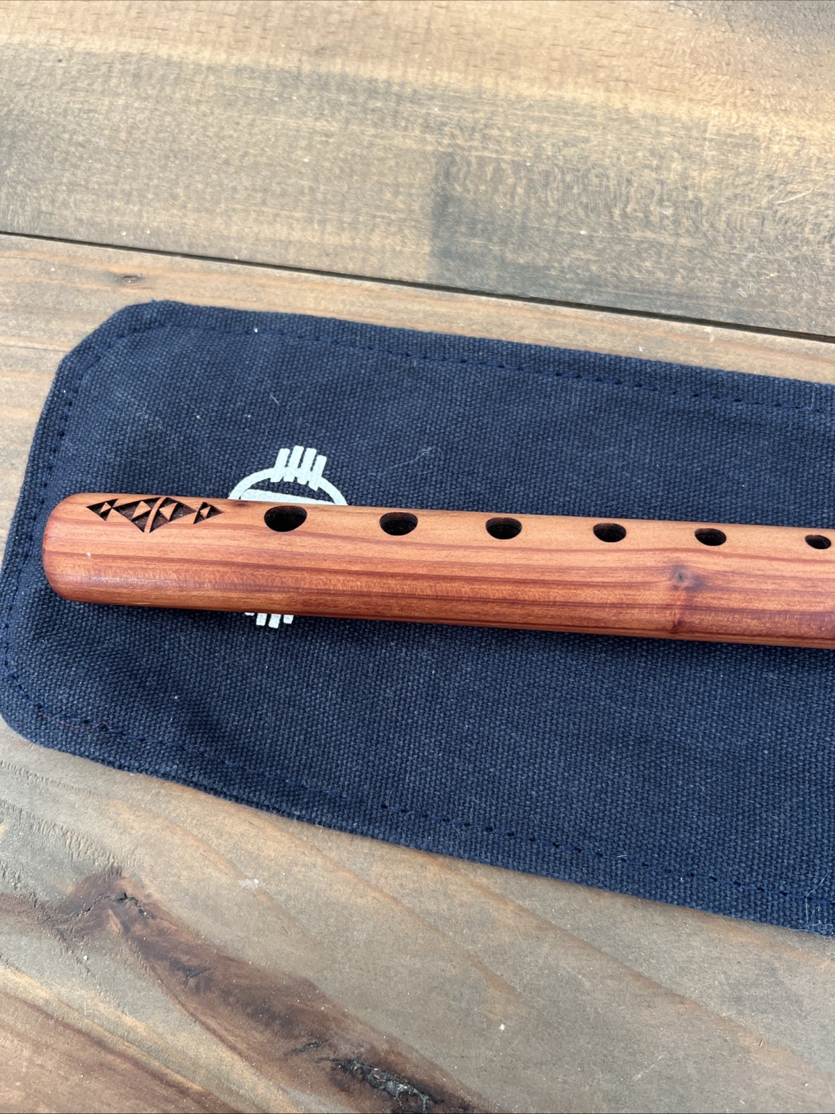 High Spirits Native American Indian Cedar Wood Pocket Flute In G