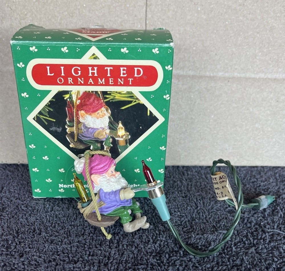 1987 Hallmark Keepsake Magic Lighted North Pole Power and Light Elf Ornament-EB