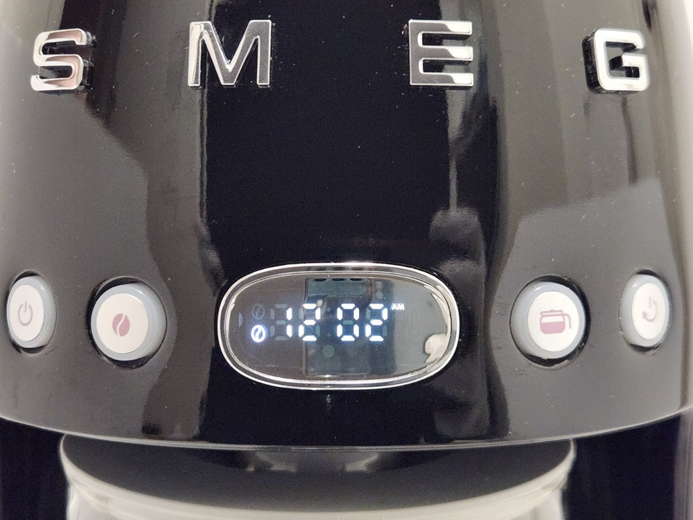 SMEG Model DCF02BLUS 10 Cup Black Drip Coffe Maker Retro Works