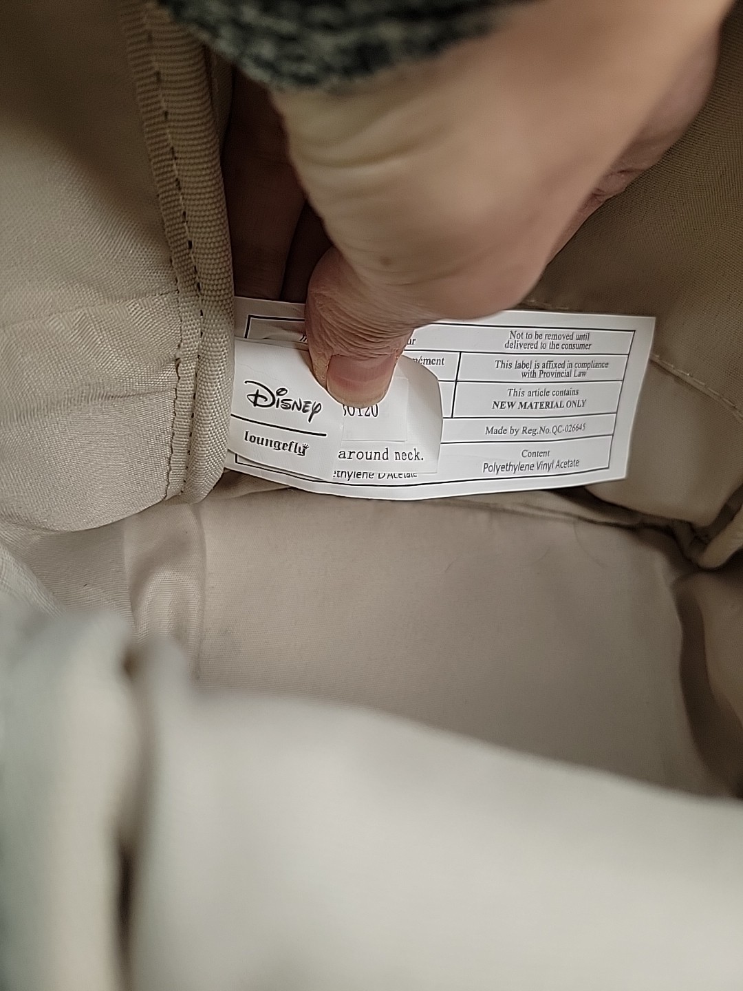 Disney Loungefly Winnie the Pooh Honey & Bees “Oh Bother” Mini Backpack