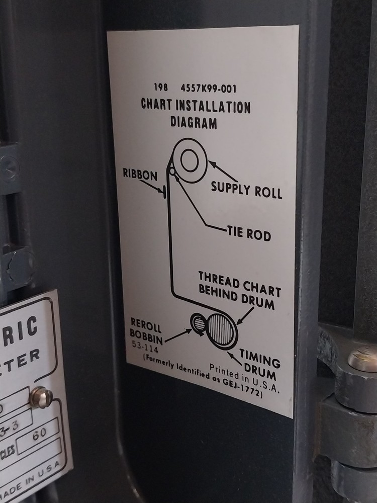 GENERAL ELECTRIC CF1VBK2-31N Recording Voltmeter 8CF1VBK2 0–140 / 280 VAC