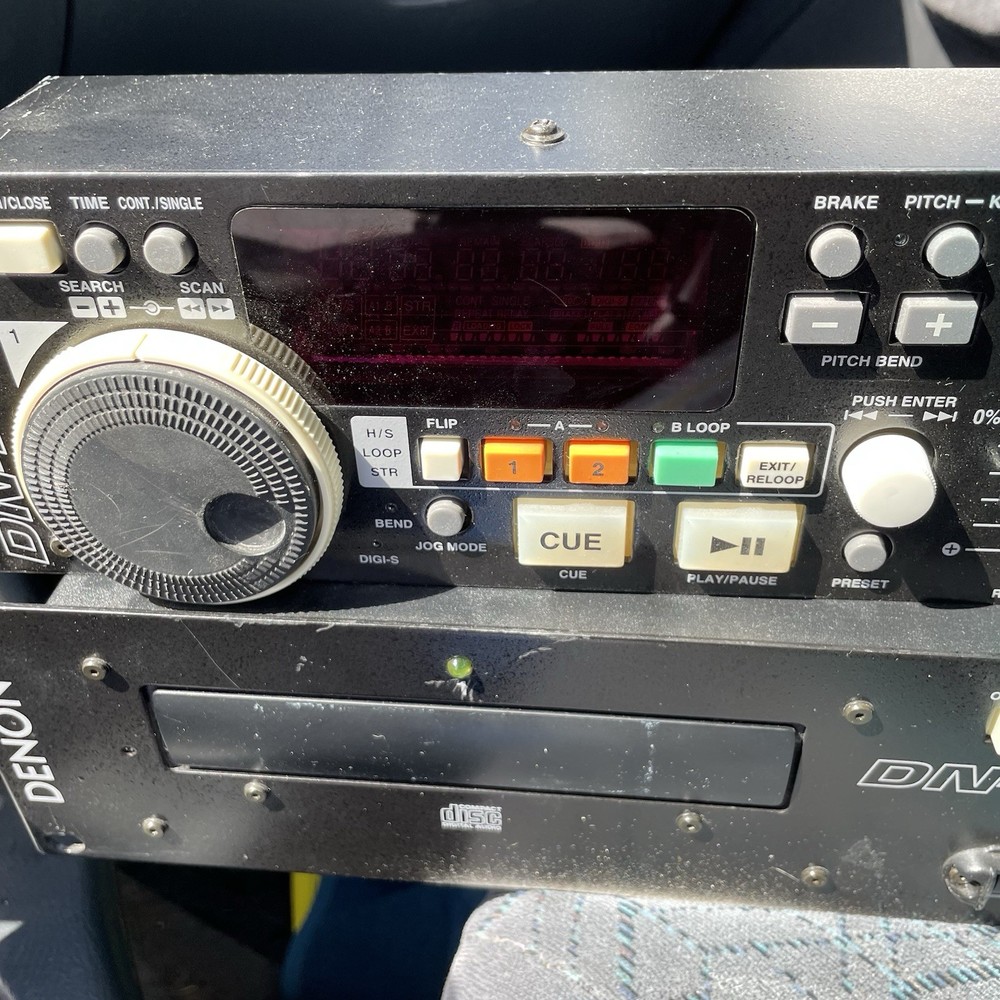 Denon DN-2100 Double CD Player + Control Unit please read description parts Only