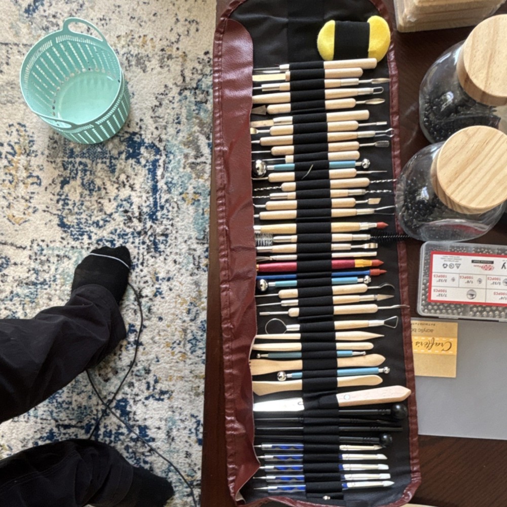 Complete clay set for clay figures