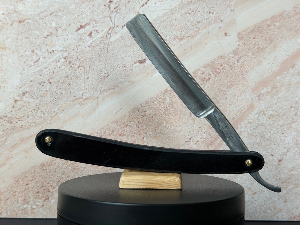Wade & Butcher Straight Razor - Original Arrow
