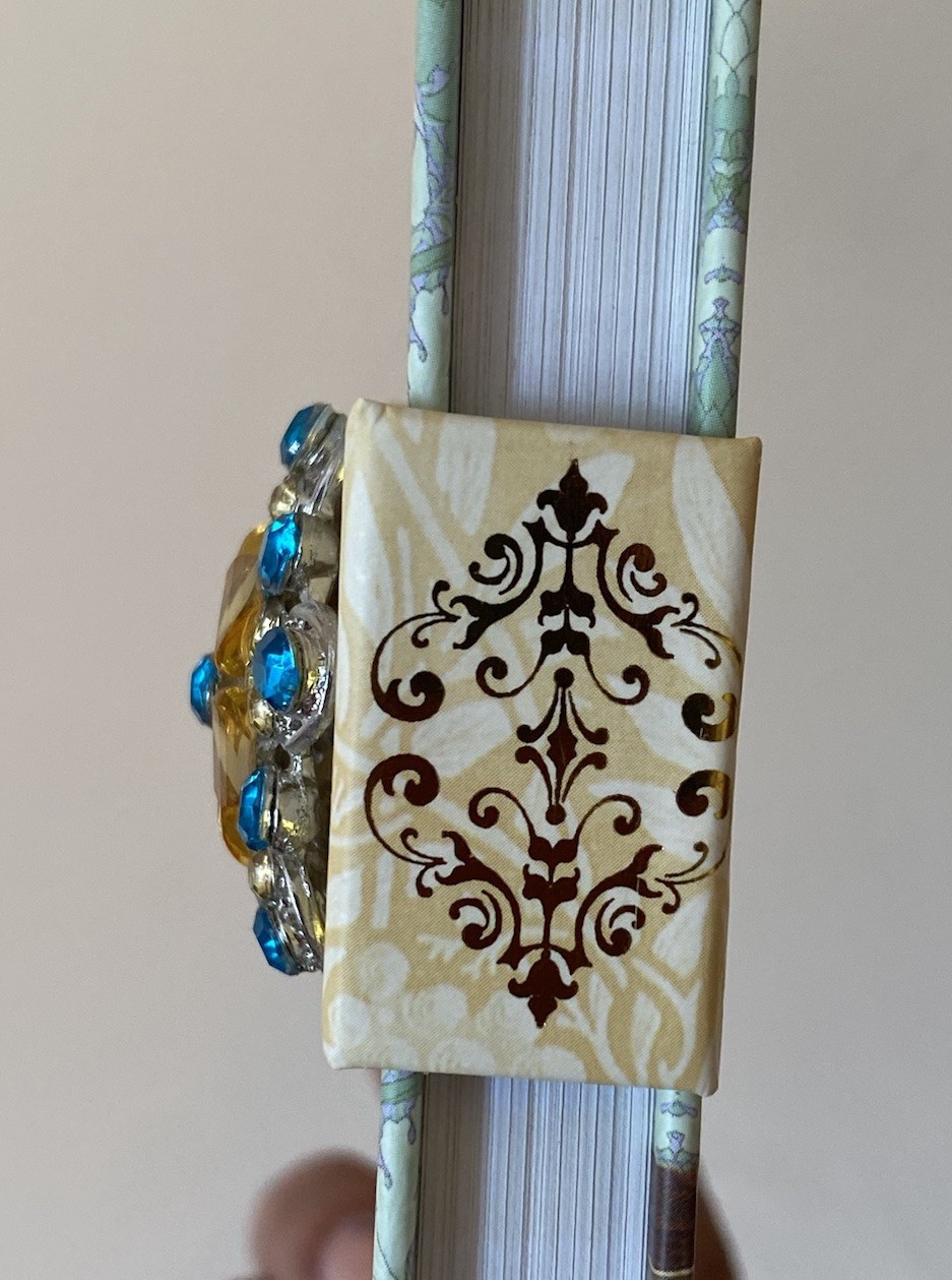 Punch Studio Boutique Brooch Journal Bluethroat Bird & Postcards Diary Notebook