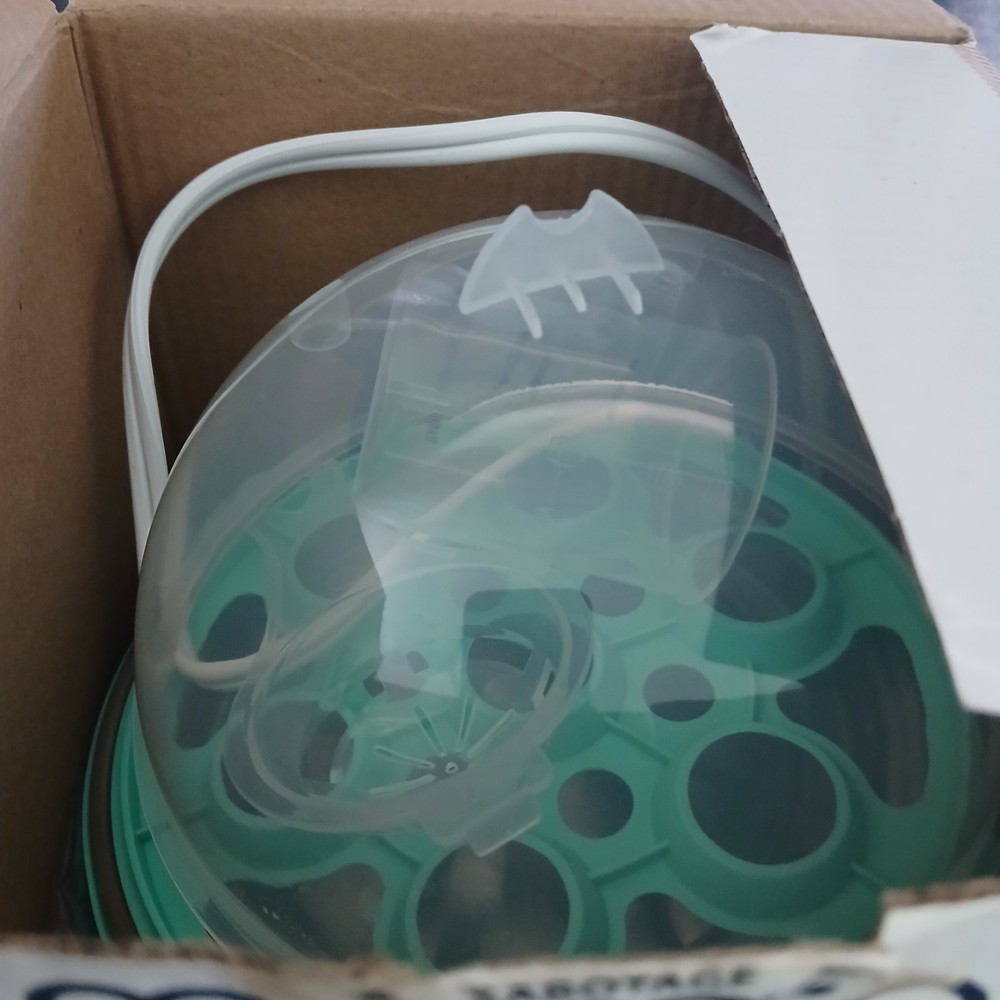 Nostalgia Mymini 7-Egg Cooker In Box