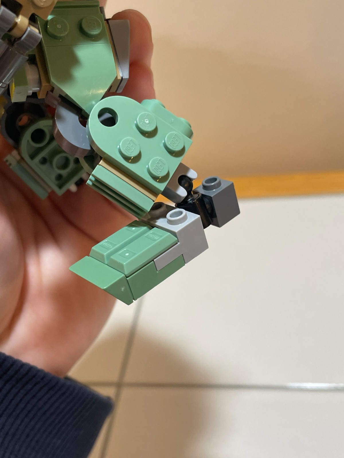 Lego Avatar 75571 Neytiri & Thanator Vs AMP Suit Quaritch Incomplete w/ Minifigs