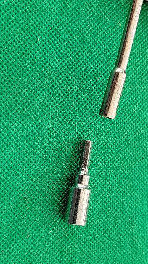 Victorinox 1/8" hex - 1/4" hex bit adapter Cybertools / Electronics screwdriver