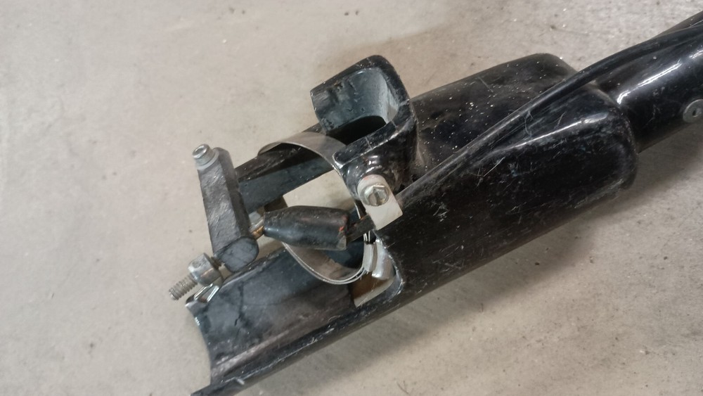 Fiber Glass Extended Reach Trigger Pole Assembly