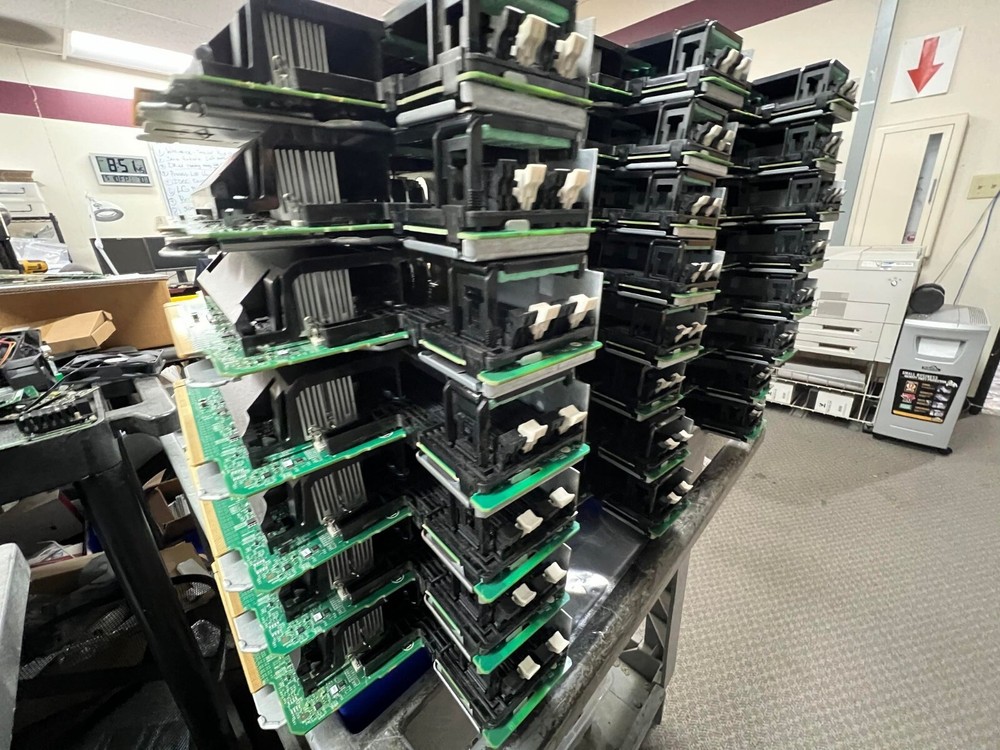 Dell 0C2CC5 Memory Riser Board for PowerEdge R910