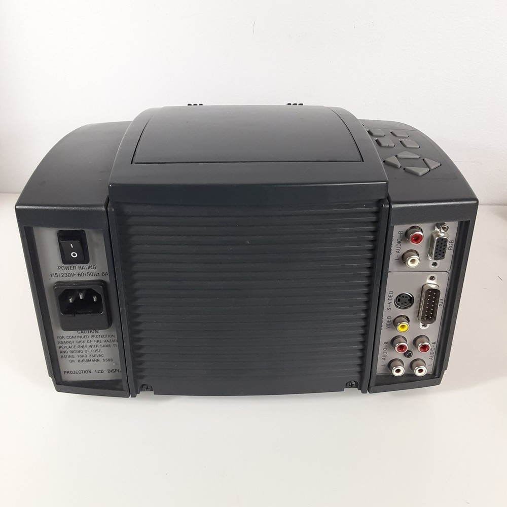 Lightware Viewpoint 100 LCD Projector w Case