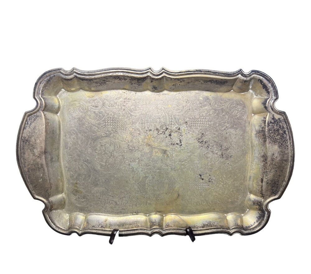 Oneida Silverplate Tray e Scalloped Edge Rectangular 15"x9" Shows Patina AS IS