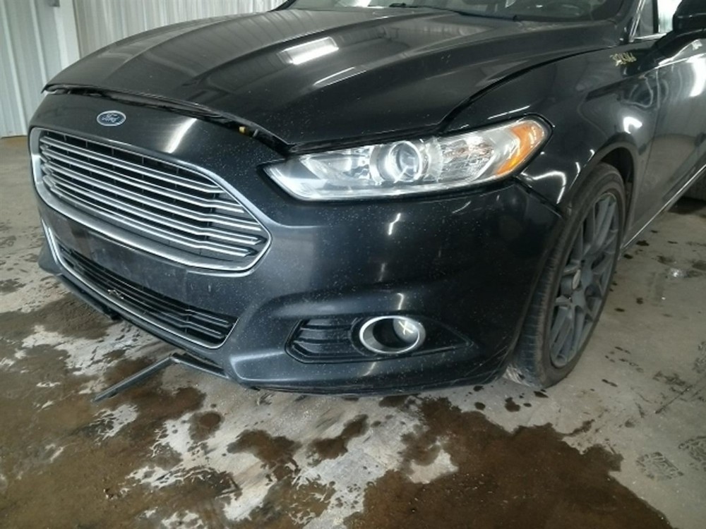 FUSION 2013 High Mounted Stop Light 104742259