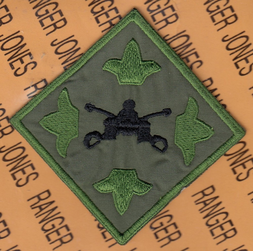 US Army 4th Infantry Division Armor Tank Gunnery ~4" pocket patch c/e