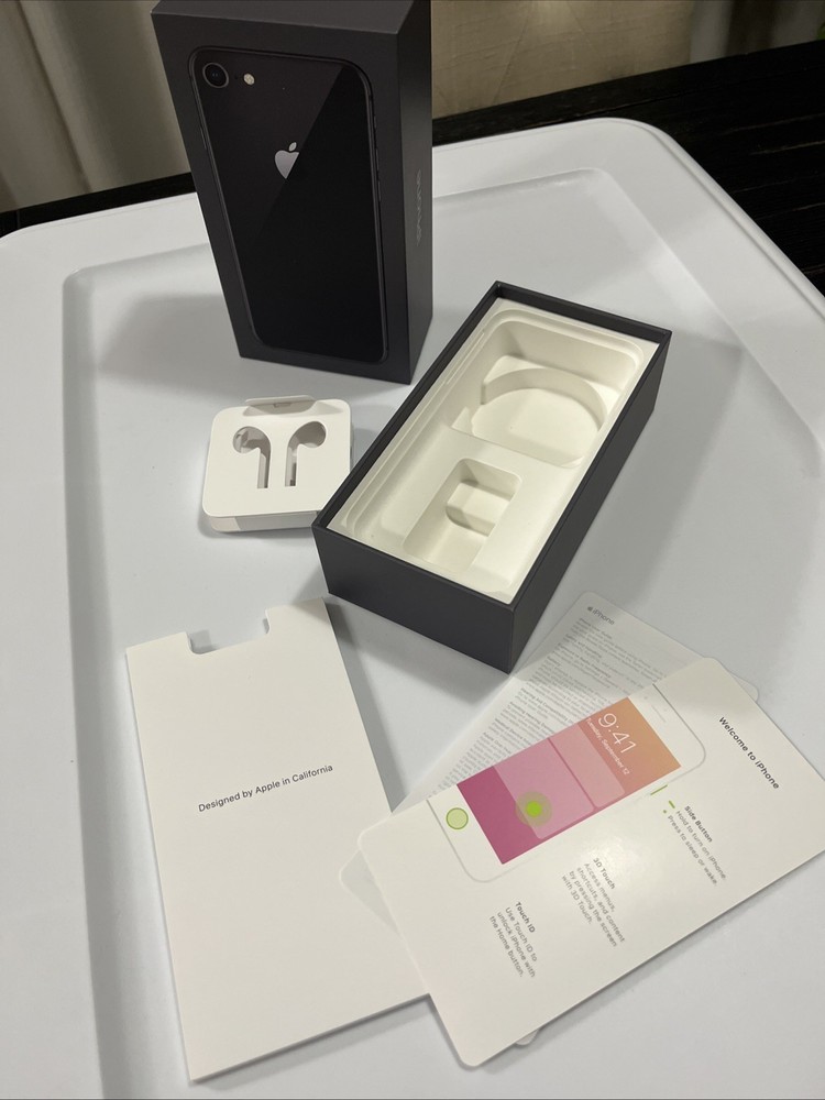 Space Gray Apple iPhone 8  64gb Excellent Condition BOX ONLY