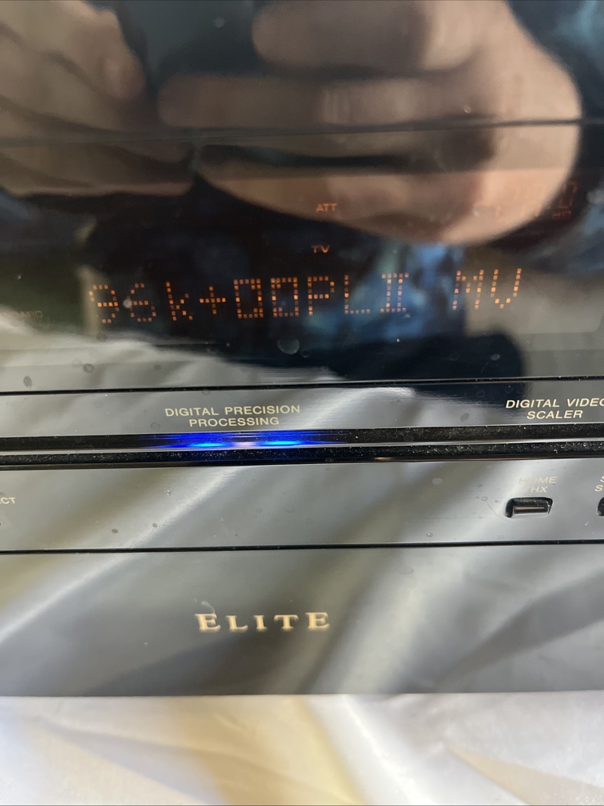 Pioneer Elite VSX-94TXH 7.1 Channel 980W Home Theater Receiver W/ Remote Bundle