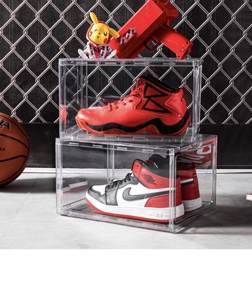 clear plastic shoe holder