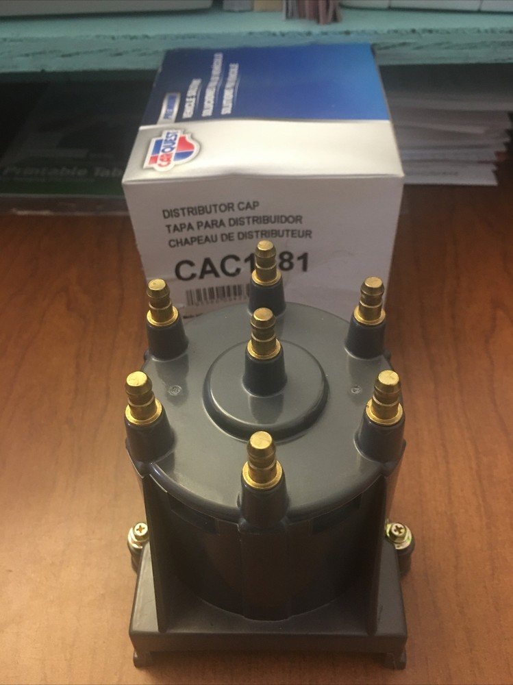 Distributor Cap-Premium CARQUEST CAC1181