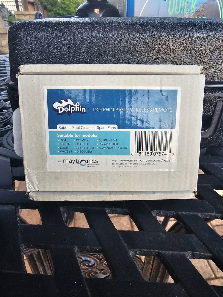 Dolphin Triton Robotic Pool Cleaner Basic Wireless Remote 9993179-R1