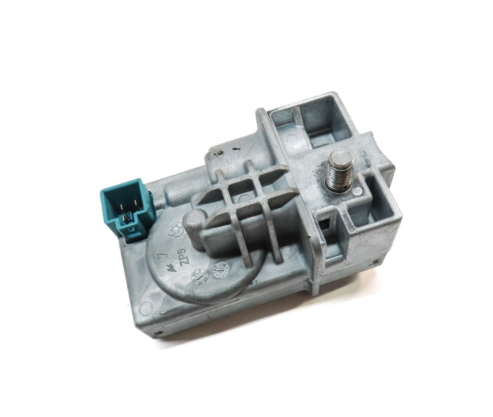 2013 MERCEDES C250 (W204) FRONT LEFT DRIVER STEERING COLUMN LOCK CONTROL MODULE