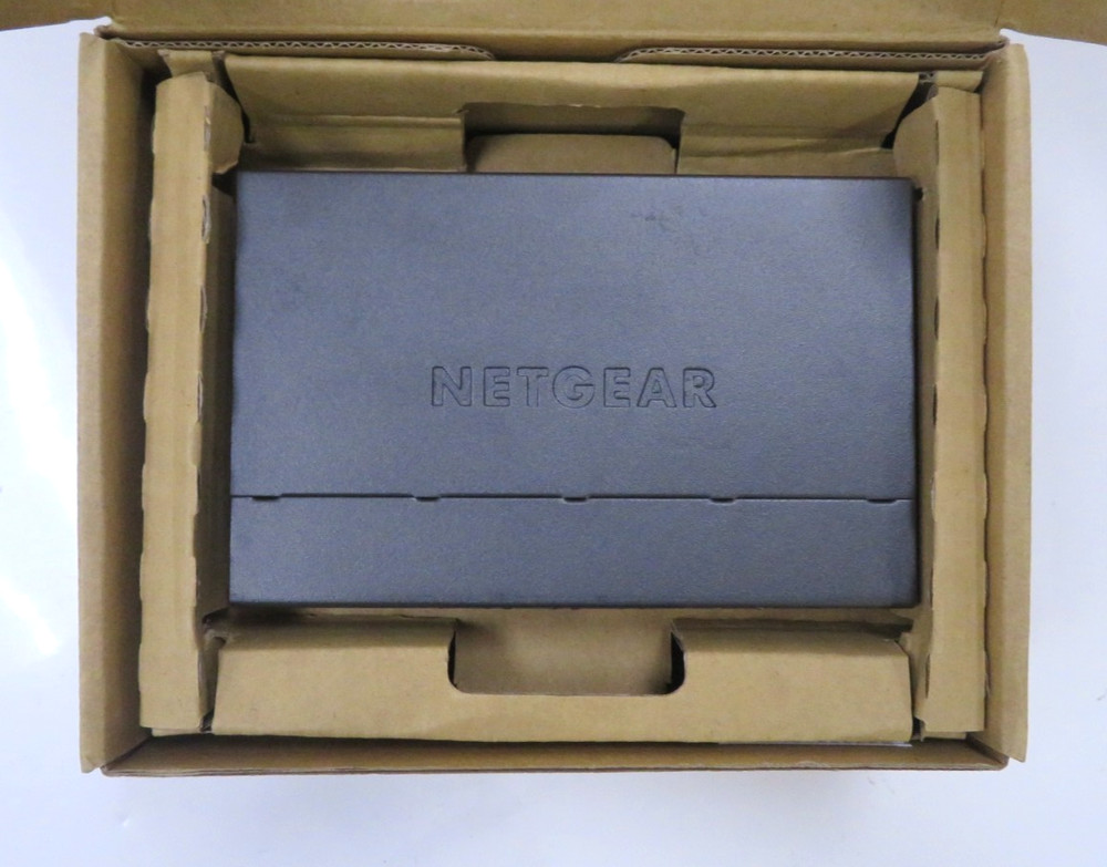 NETGEAR MS105 5-Port Multi-Gigabit Ethernet Unmanaged Switch