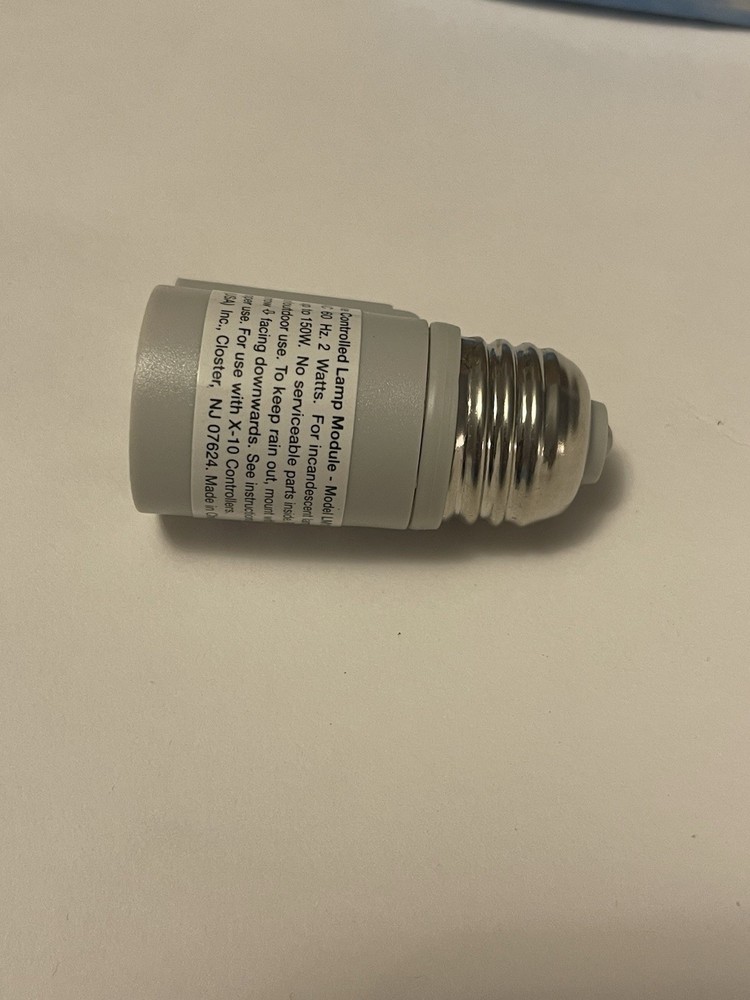X-10 Screw-In Lamp Module LM15A Remote Controlled Lamp Wireless Socket Rocket