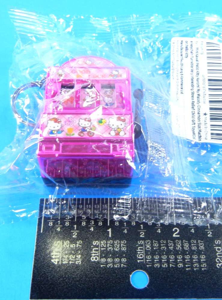Hello Kitty Slot Machine Key Ring Charm