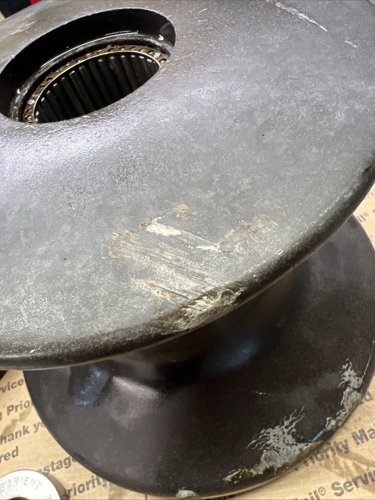 Barient 30 manual winch