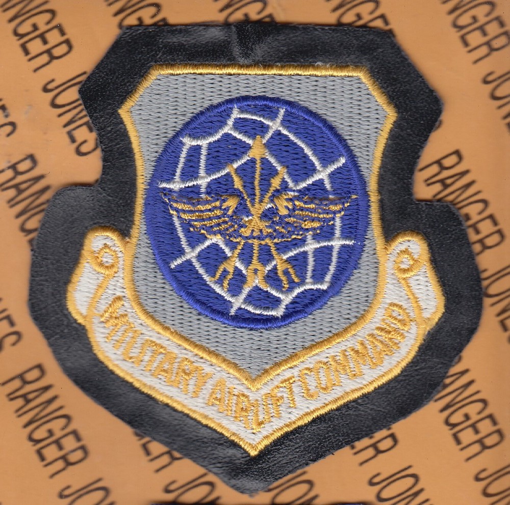 USAF Air Force Military Airlift Command ~4.25" shield patch c/e