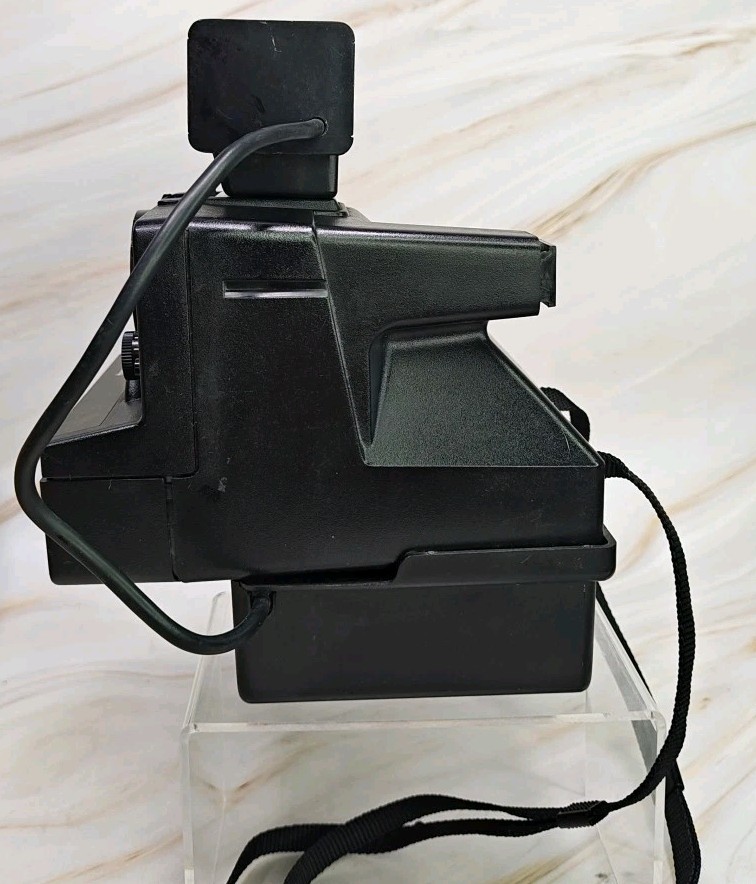 Polaroid Sonar One Step Land Instant Camera w/ S-70 Flash