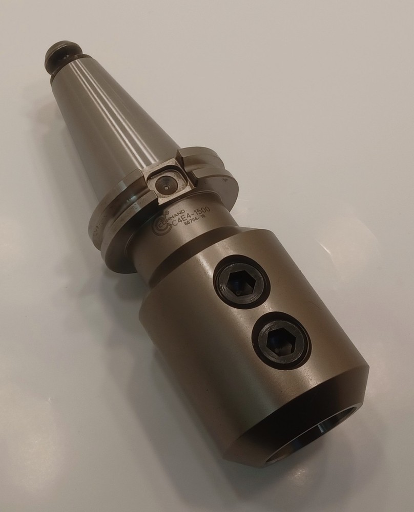 COMMAND  CAT 40 1-1/2" STRAIGHT TOOLHOLDER  C4E4-1500