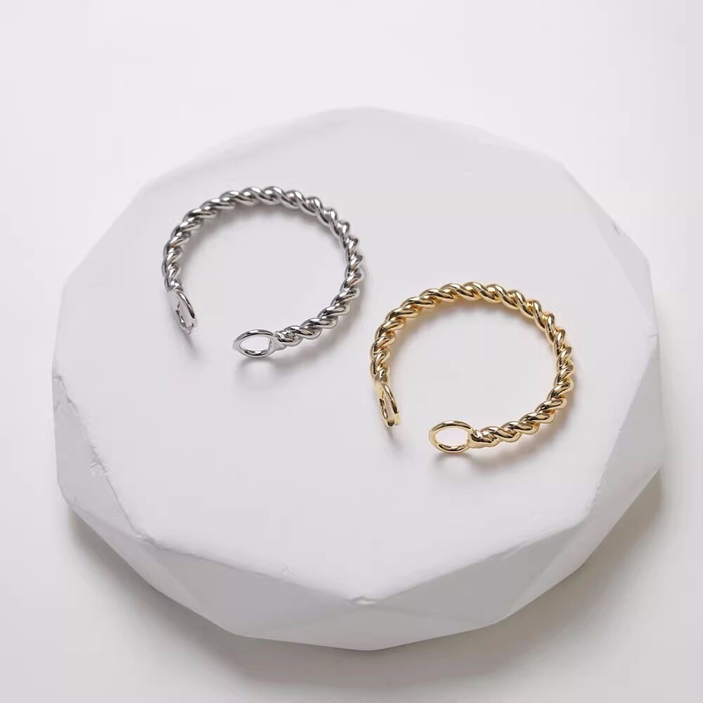 4pcs Adjustable Ring Charm With Loop,Ring Blanks,Brass Finger Ring Bases