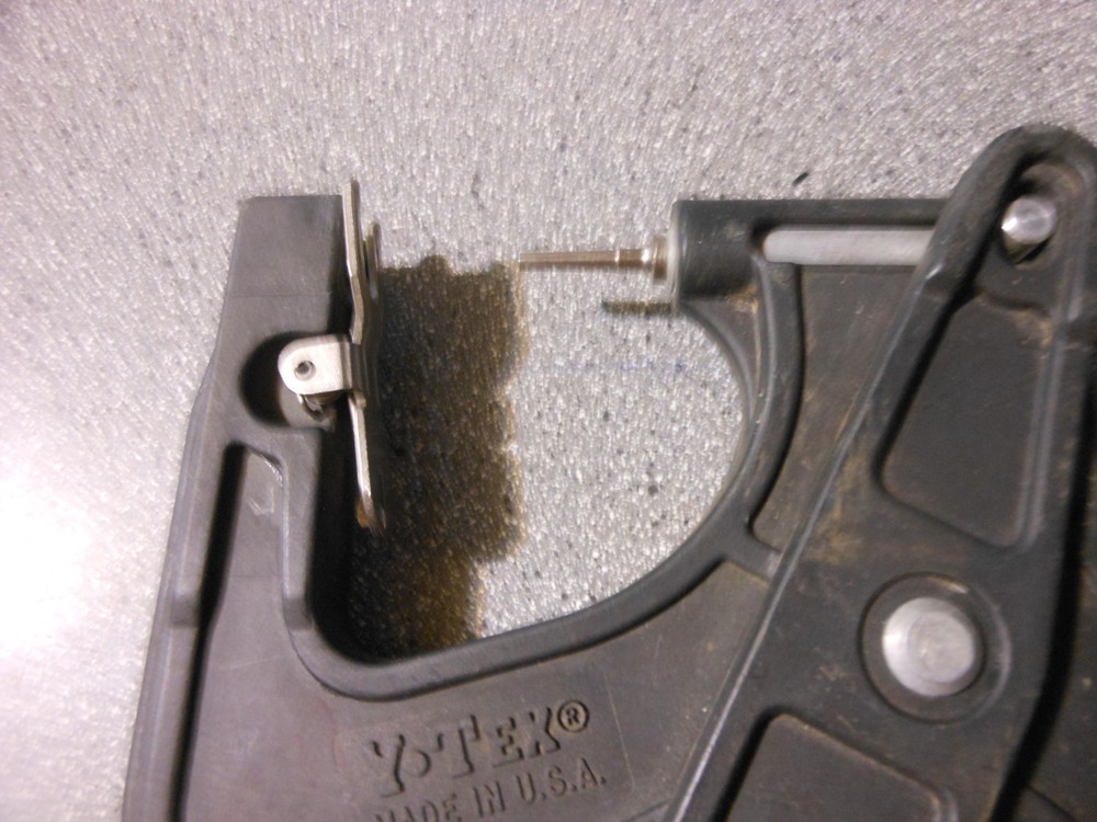 Y-Tex Ear Tagger Visual Cattle Cow Identification Reo