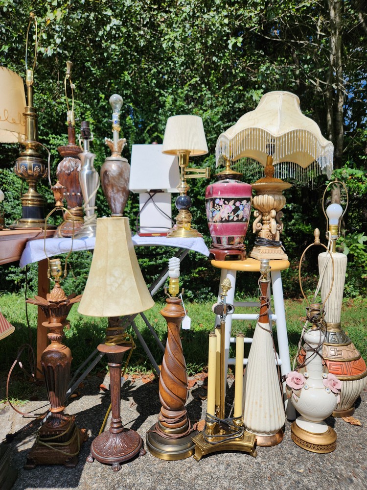 Baroque Style Bronzed Table Lamp