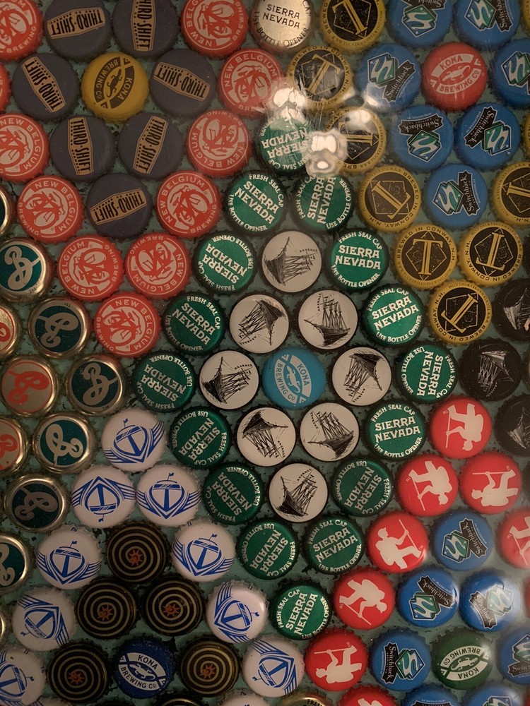 Very Unique Beer Cap diamond pattern epoxy resin Rustic Barware serving Tray