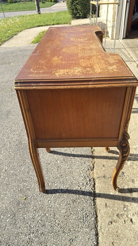 Antique vanity