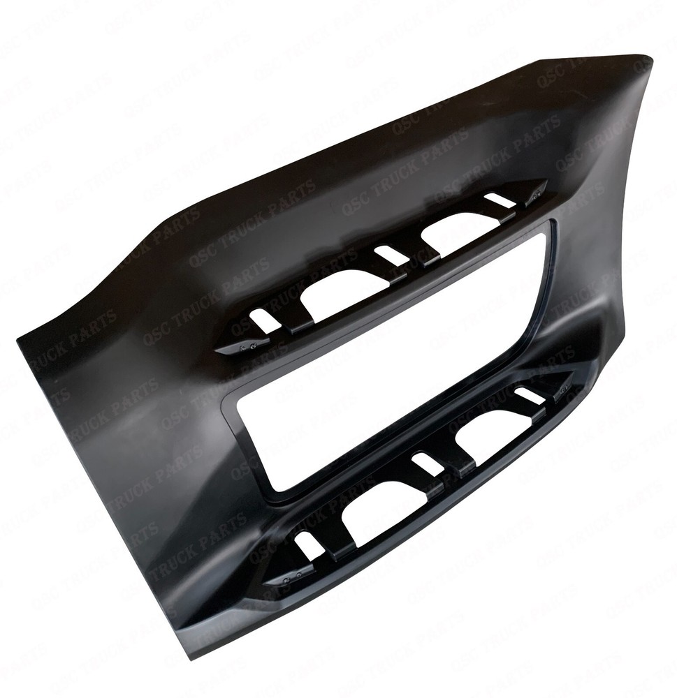 QSC Replacement Front Step Fairing Panel Right Side for Peterbilt 579 13-21