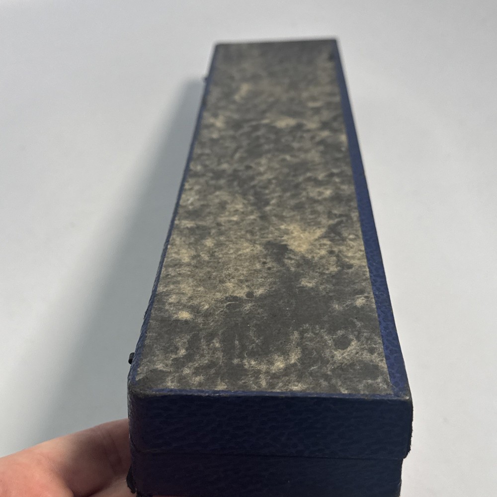 VTG GERMANY SET 8 GERMAN CITY COAT OF ARMS SILVER PLATE SHOT GLASS CUPS W/ CASE