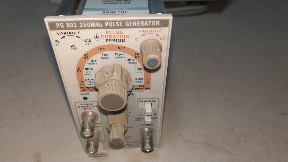 Tektronix PG502 250 MHz Pulse Generator